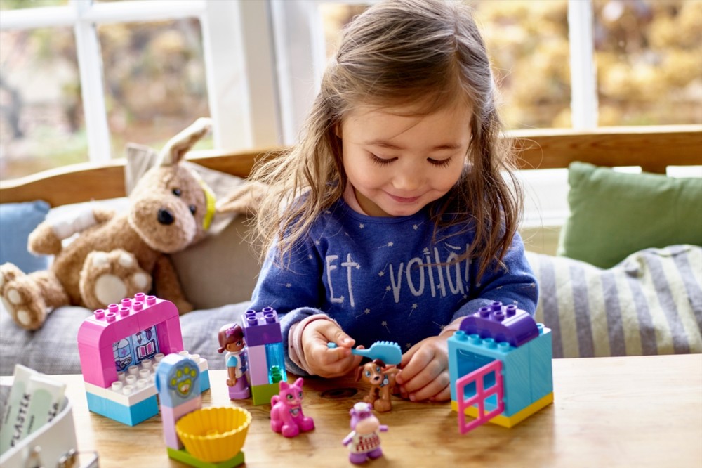 LEGO® DUPLO® 10828 Doc McStuffins´ Pet Vet Care