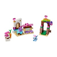 LEGO® Disney Princess 41143 Berry's Kitchen