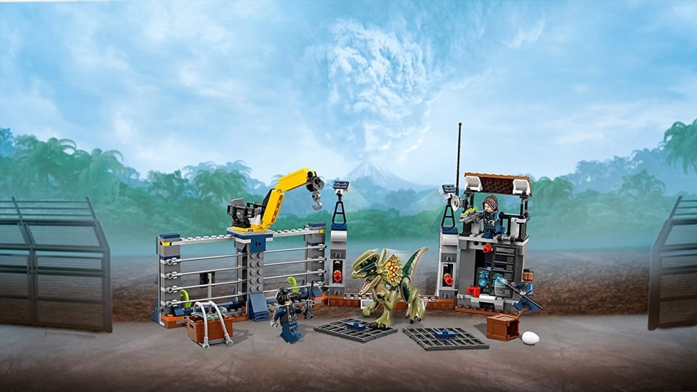 LEGO® Jurassic World 75931 Dilophosaurus Outpost Attack