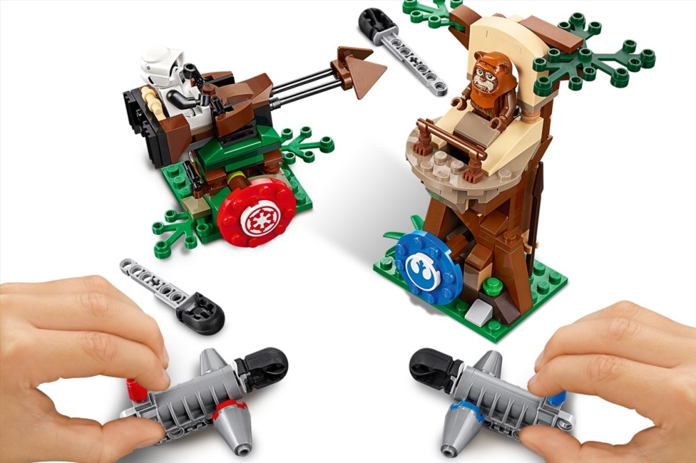LEGO® Star Wars 75238 Action Battle Endor támadás