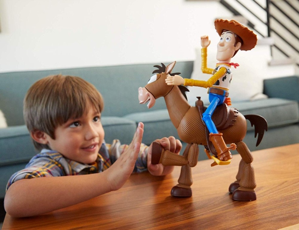 Toy Story 4 Woody and Bullseye Adventure Pack