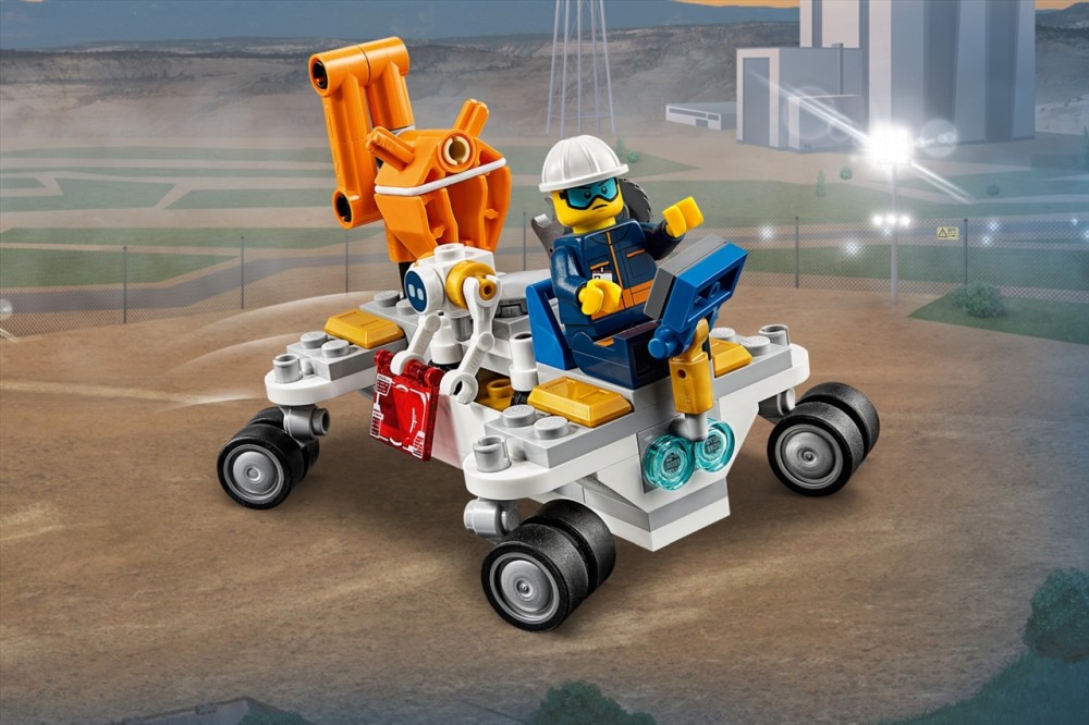 LEGO® City 60228 Deep Space Rocket and Launch Control