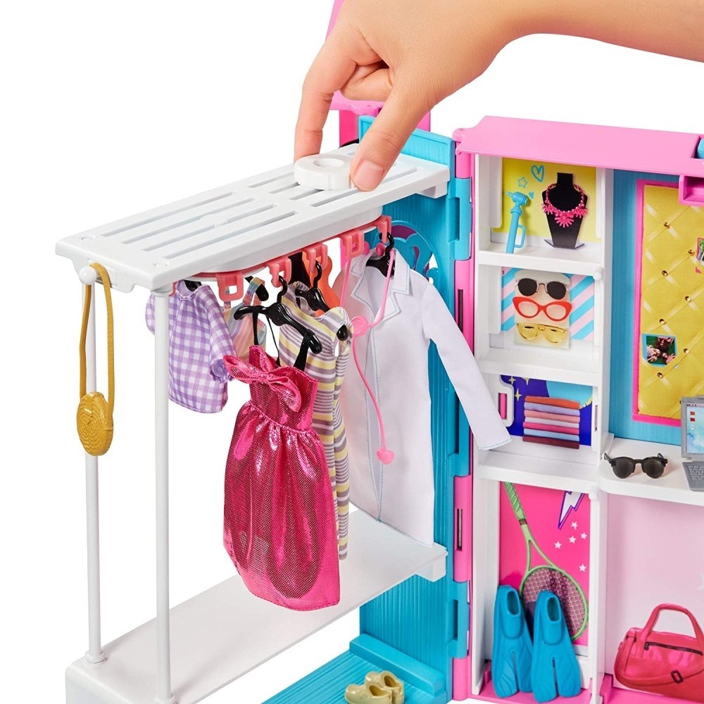 Barbie Dream Closet with Barbie Doll & 25+ Pieces