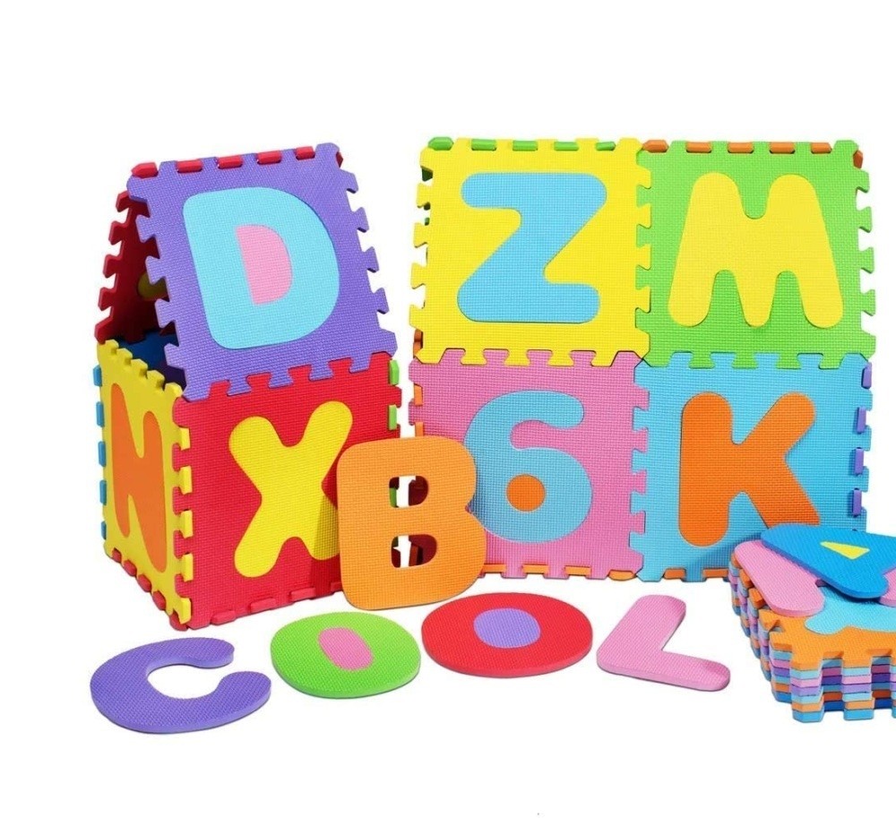 Puzzle mat with alphabet and numbers 25 x 25 cm 36 pcs