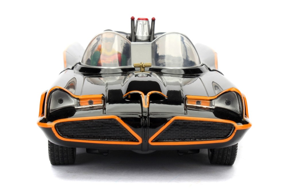 Jada Batman 1966 Classic Batmobile 1:24
