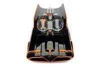 Jada Batman 1966 Classic Batmobile 1:24