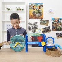 Monster Jam 1:64 Megalodon Monster Wash Playset